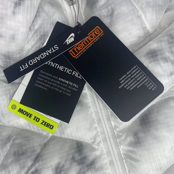 *NWT* Men Nike Sportswear (NSW) Marble Puffy EcoDown Jacket - Picture 8 of 9